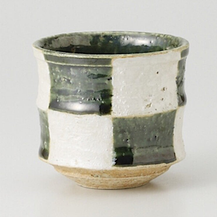 The Japan Collection : Green checkered cup