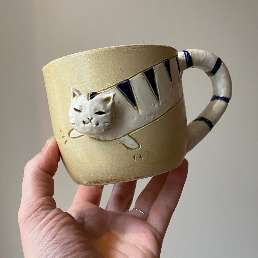 The Japan Collection : Handmade Cat mug with blue stripes