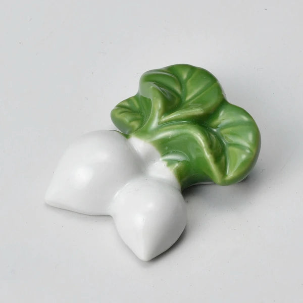 The Japan Collection : White turnip chopstick rest