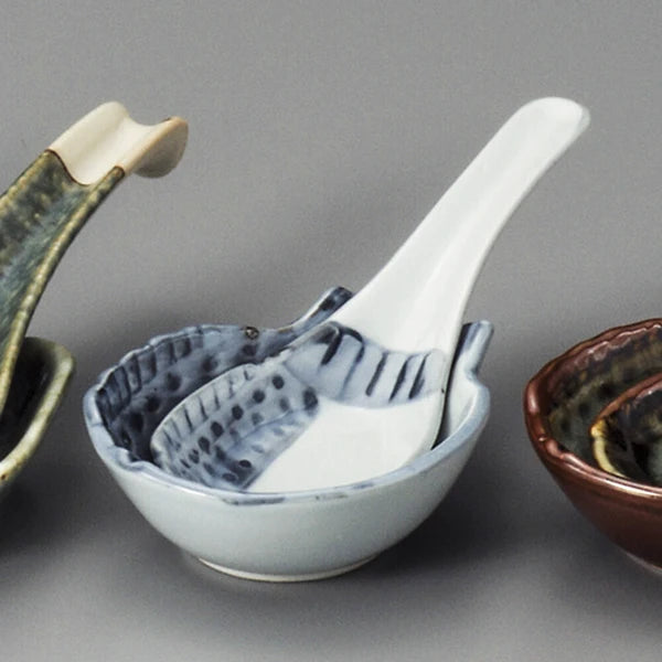 The Japan Collection : Porcelain spoon Chirirenge "fish"