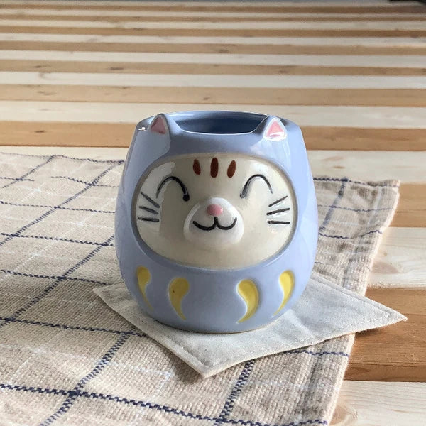The Japan Collection : Daruma cat mug / Purple