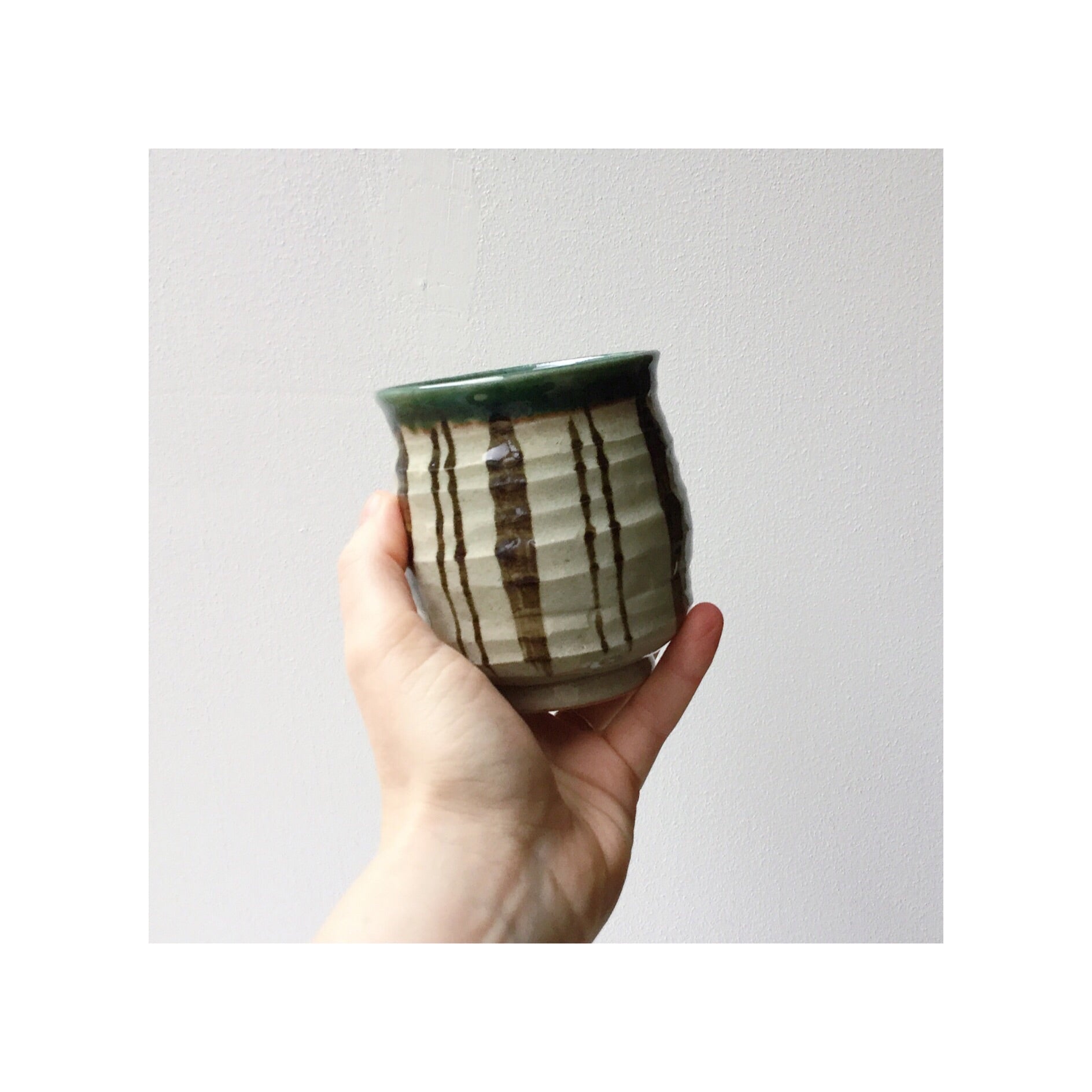 The Japan Collection : Striped cup, green and black